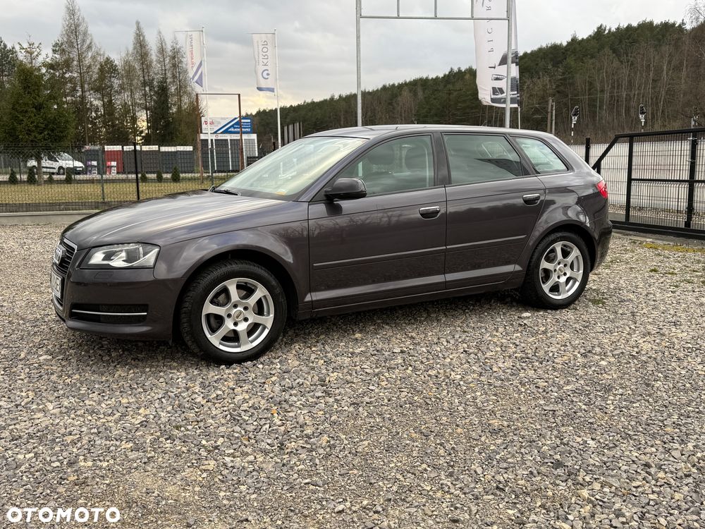 Audi A3 Sportback 1.4 TFSI Attraction - 4