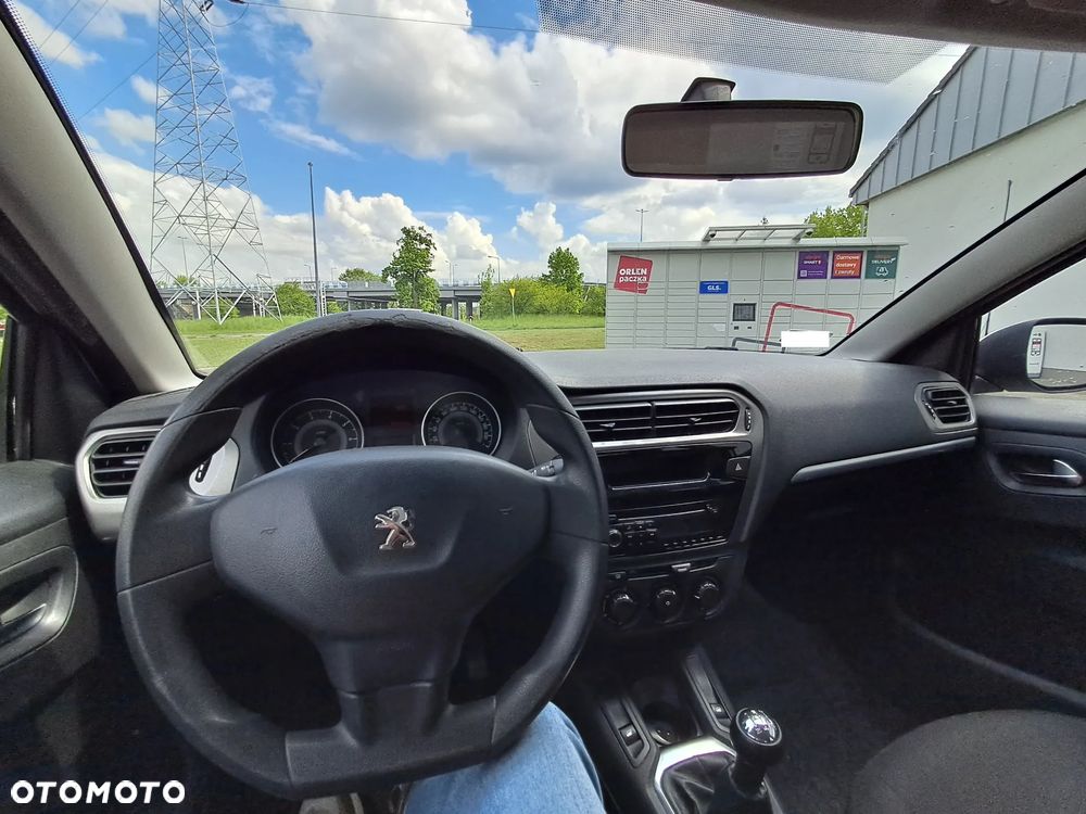 Peugeot 301 1.6 VTi Active - 9