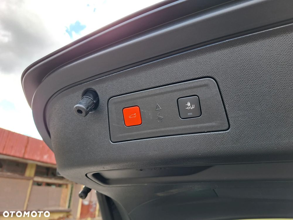 Peugeot 508 2.0 BlueHDi GT Line S&S EAT8 - 36