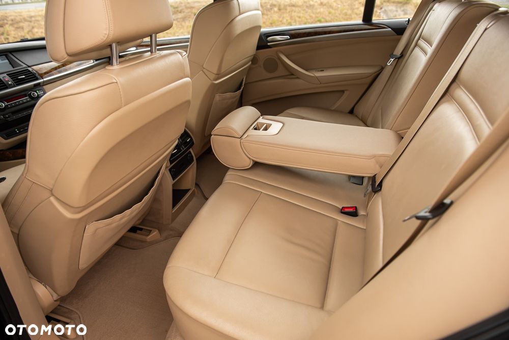 BMW X5 xDrive30d - 25
