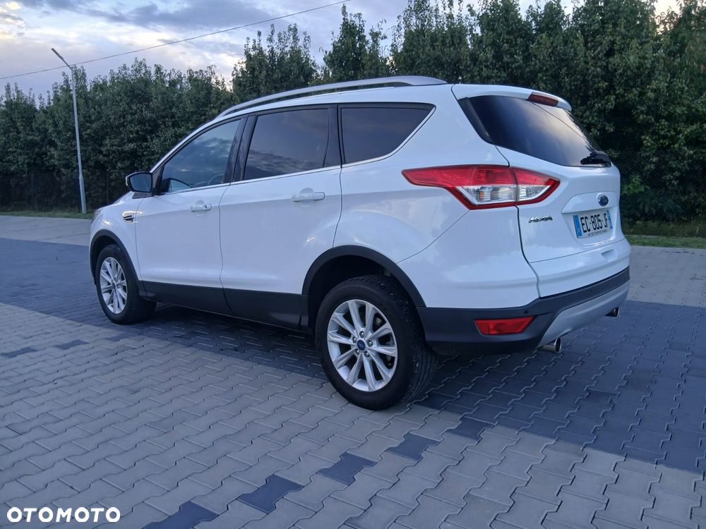 Ford Kuga - 8