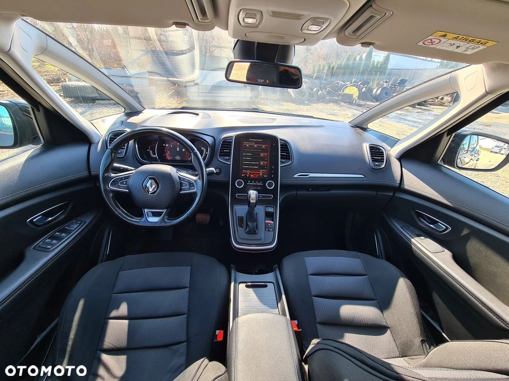 Renault Scenic - 23