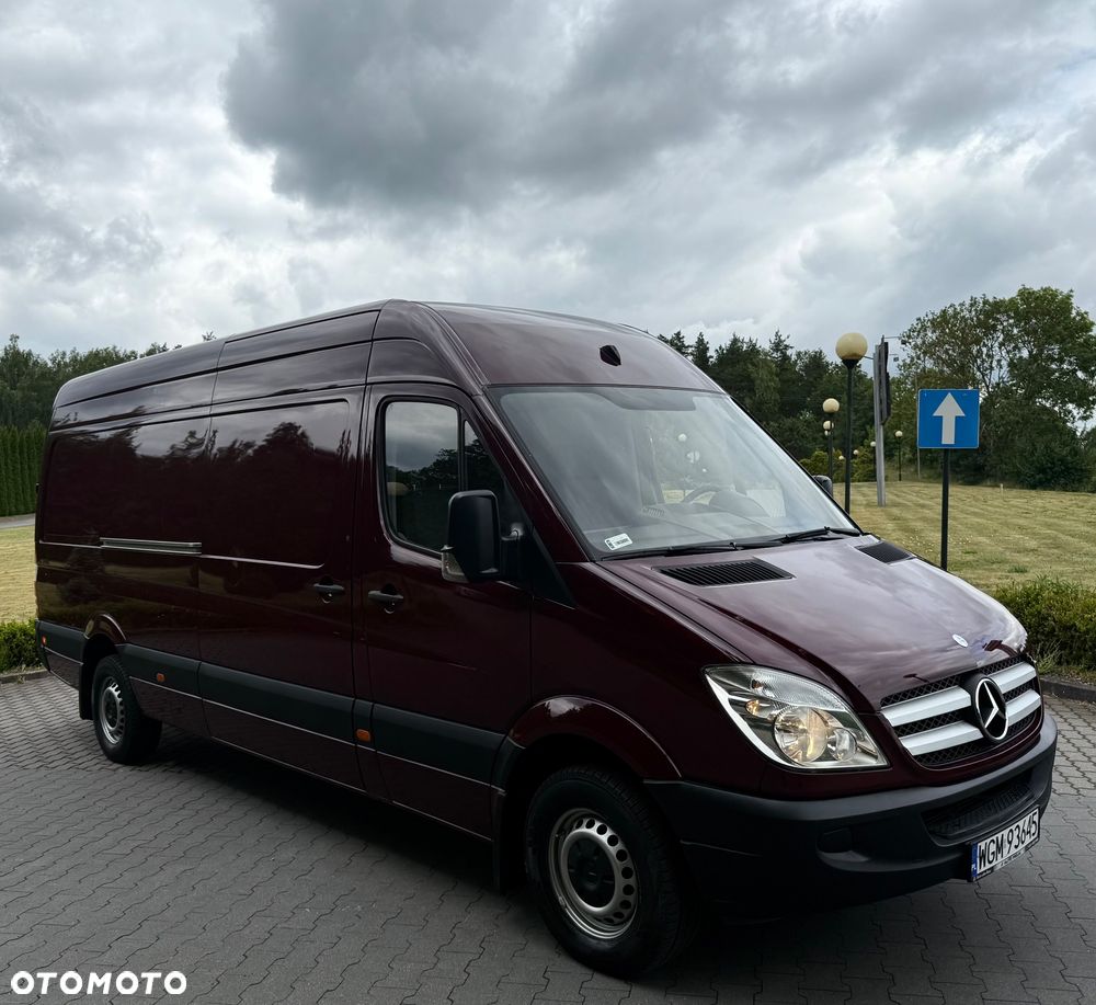 Mercedes-Benz SPRINTER - 3