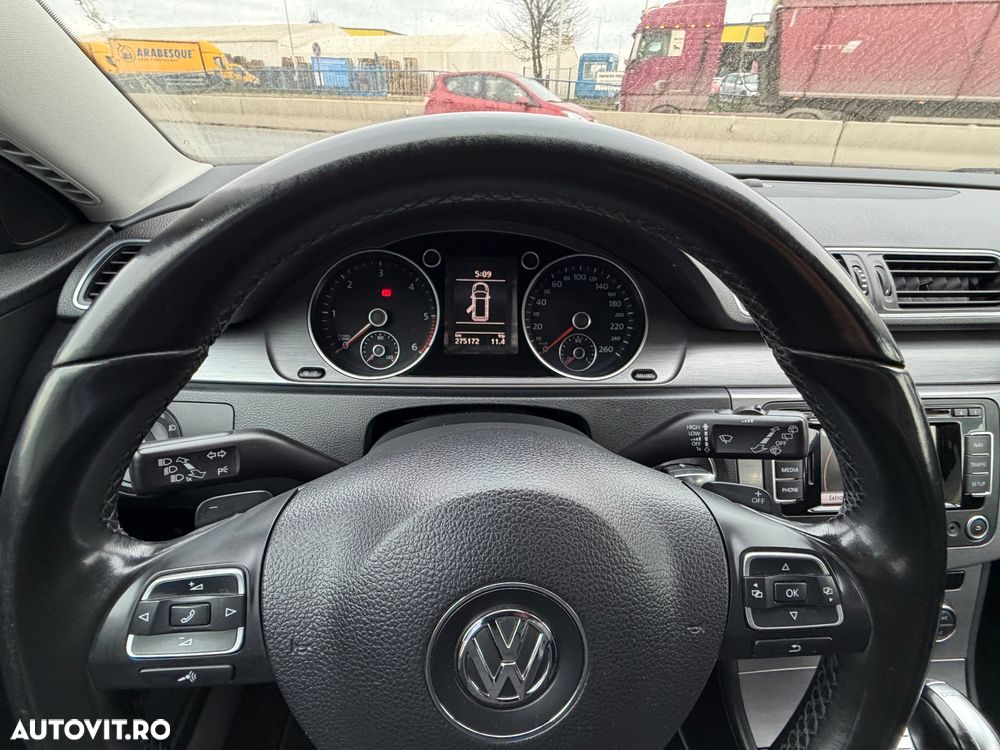 Volkswagen Passat Variant 2.0 TDI DSG BlueMotion Technology Comfortline - 15