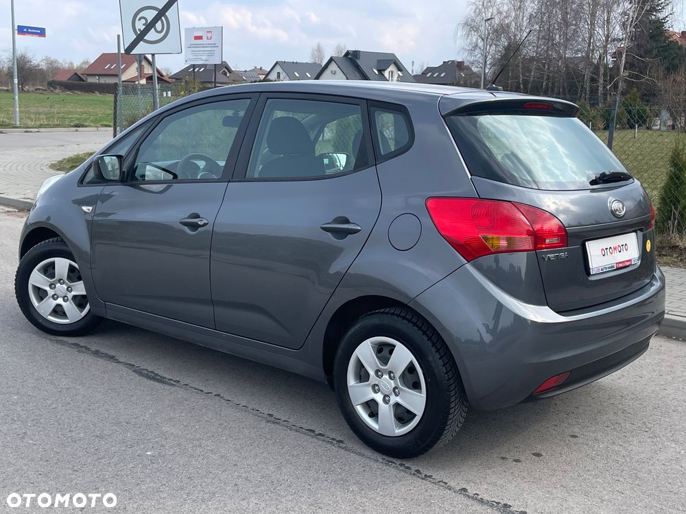 Kia Venga 1.4 CVVT Spirit - 2