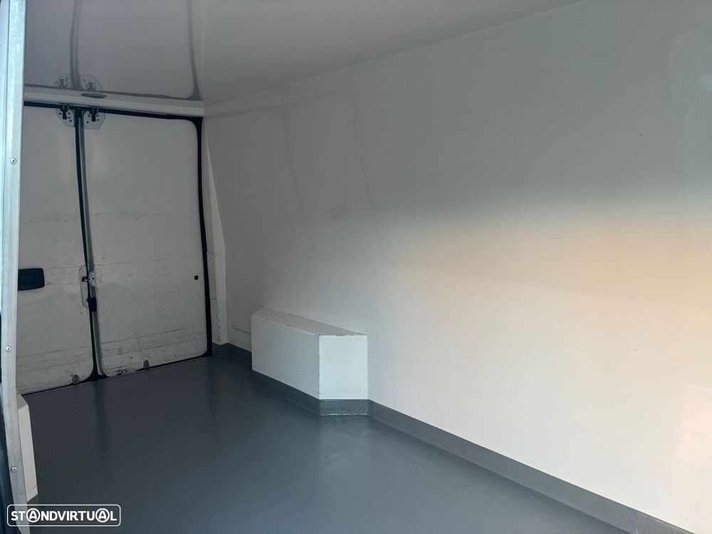 Citroën JUMPER 2.2 BlueHDi 35 L4 H2 140cv - CLUB - AC - IVA DEDUTÍVEL - 5