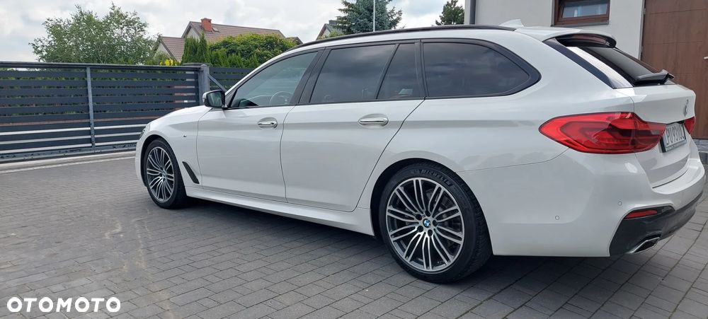 BMW Seria 5 520d M Sport sport - 24