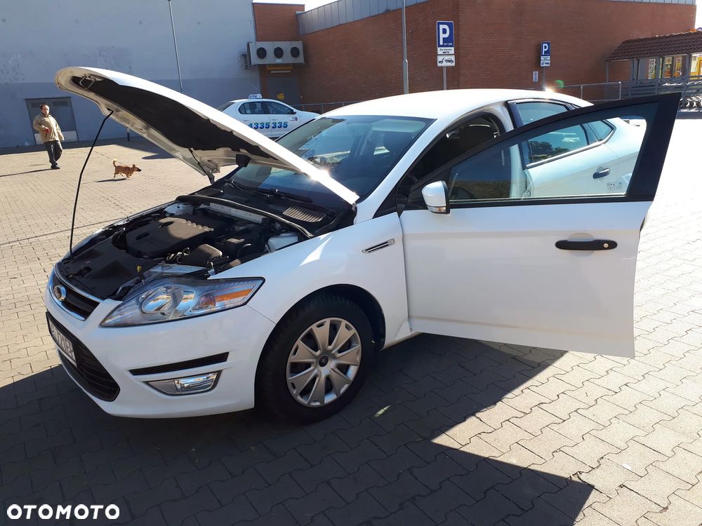 Ford Mondeo - 8
