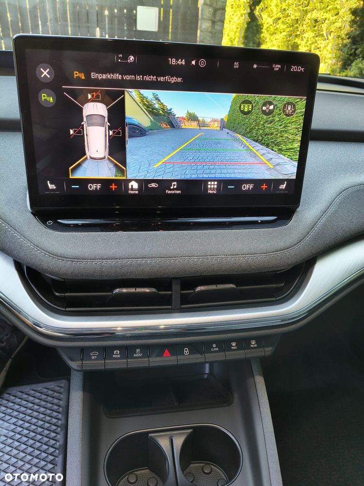 Skoda Enyaq 80 82kWh Founders - 24