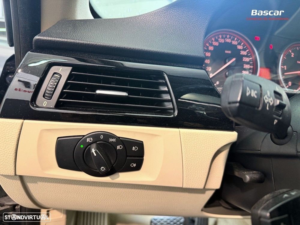 BMW 335 d Auto - 23