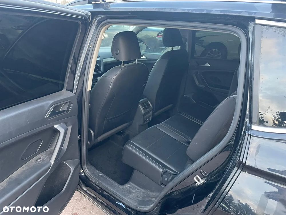 Volkswagen Tiguan Allspace - 11