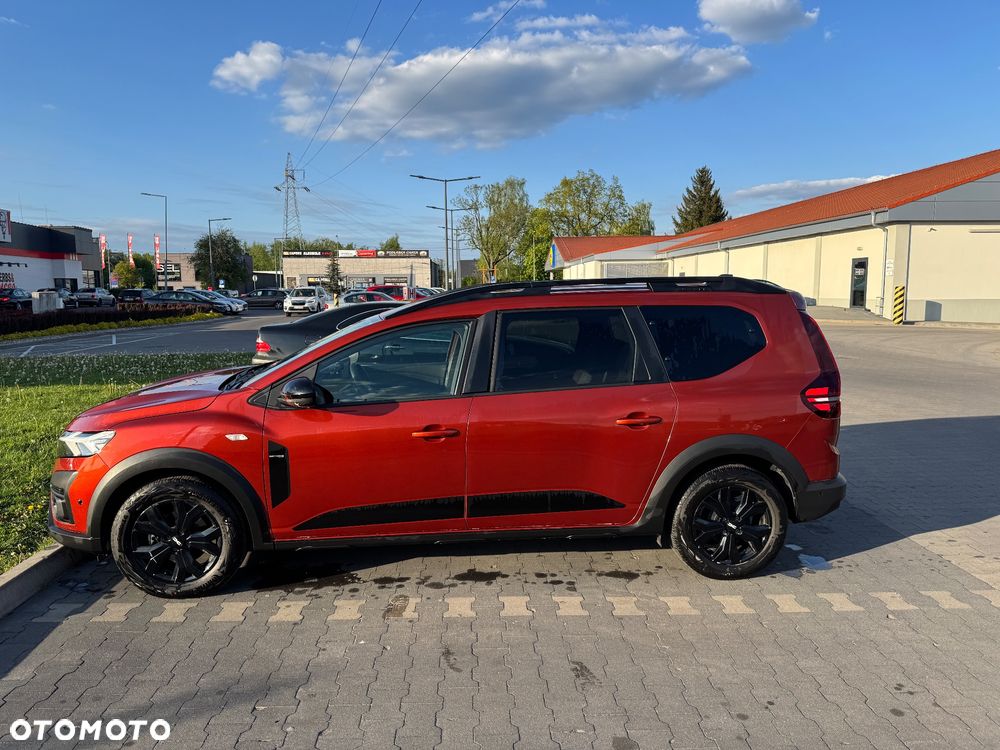 Dacia Jogger 1.0 TCe SL Extreme 7os - 9