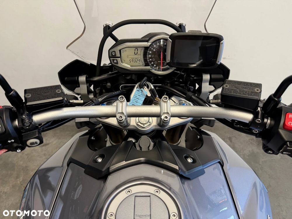 Triumph Tiger - 35