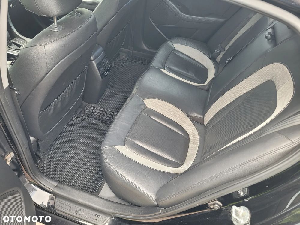 Kia Optima 1.7 CRDi M - 11