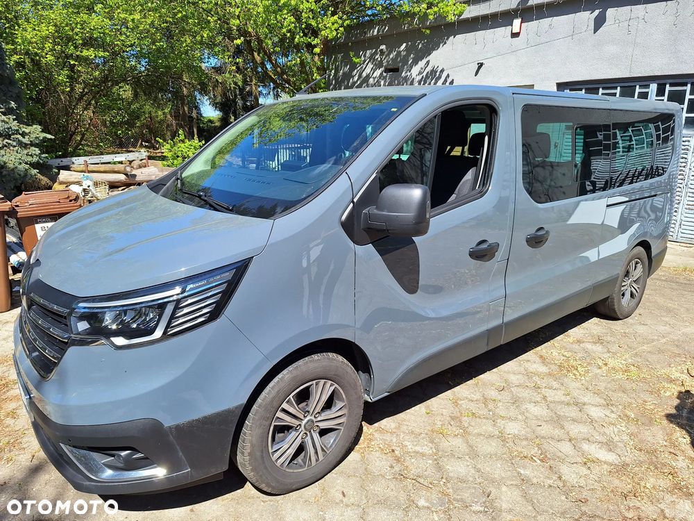 Renault Trafic 2.0 dCi EDC - 10