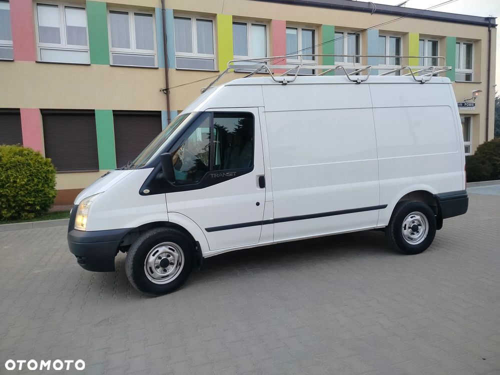 Ford Transit - 9