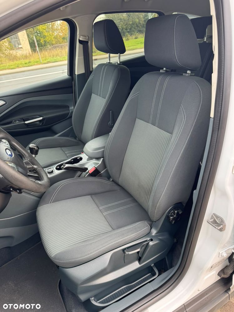 Ford C-MAX - 11