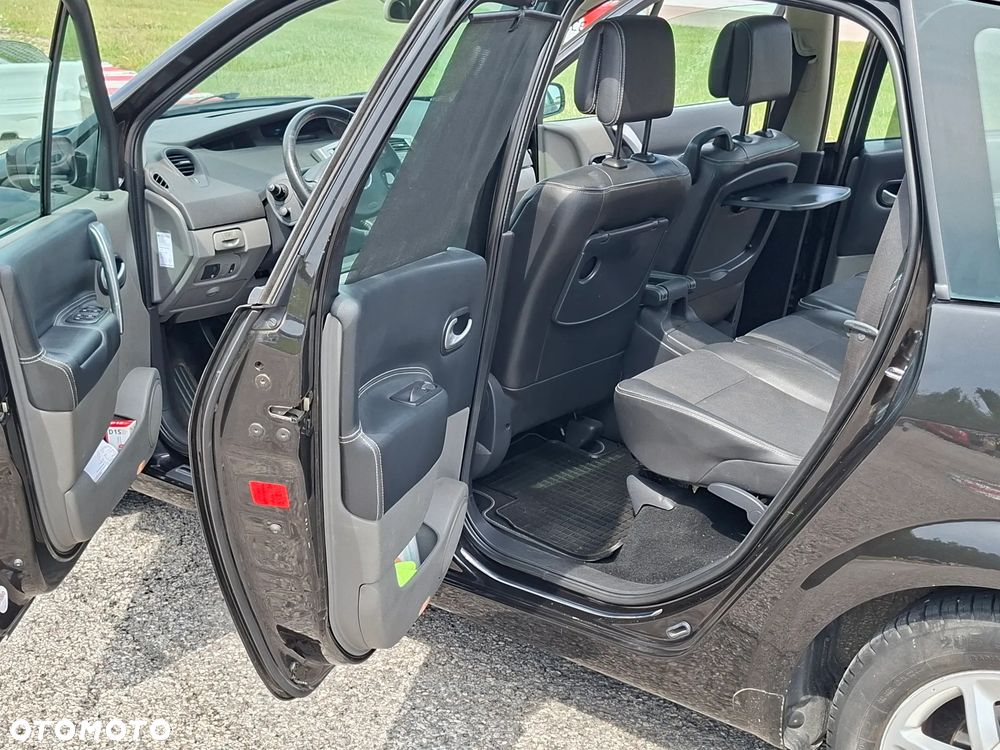 Renault Scenic 1.6 16V Expression - 16