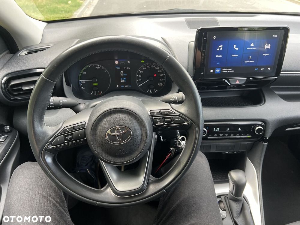 Toyota Yaris - 16