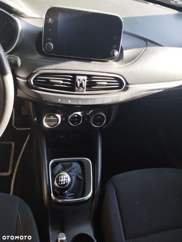 Fiat Tipo 1.4 16v Lounge - 9