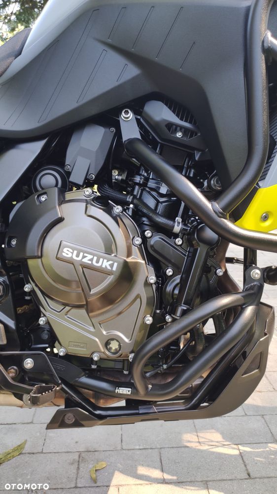 Suzuki DL - 10