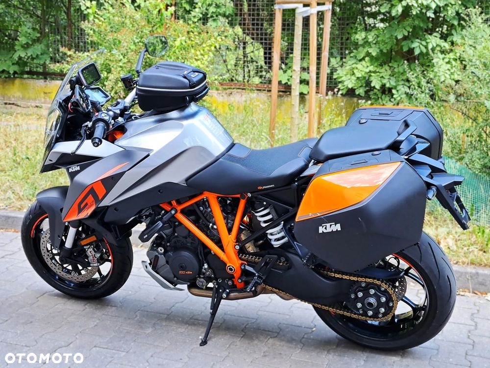 KTM Super Duke - 12
