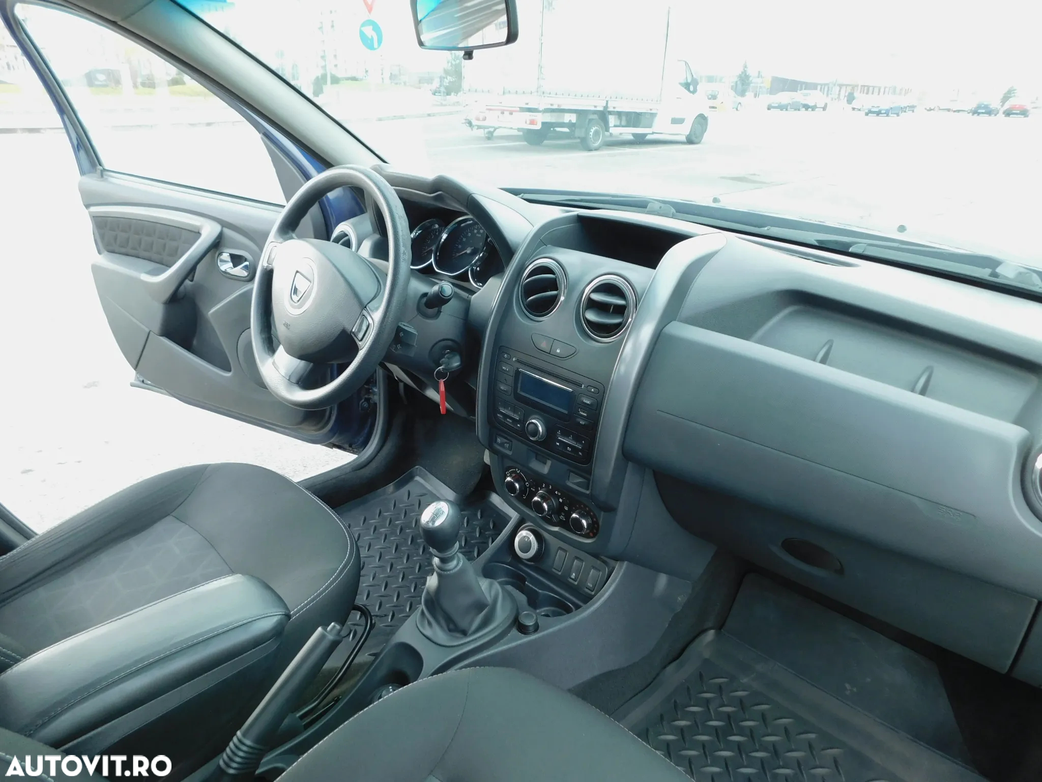 Dacia Duster 1.5 dCi 4x4 Laureate - 24