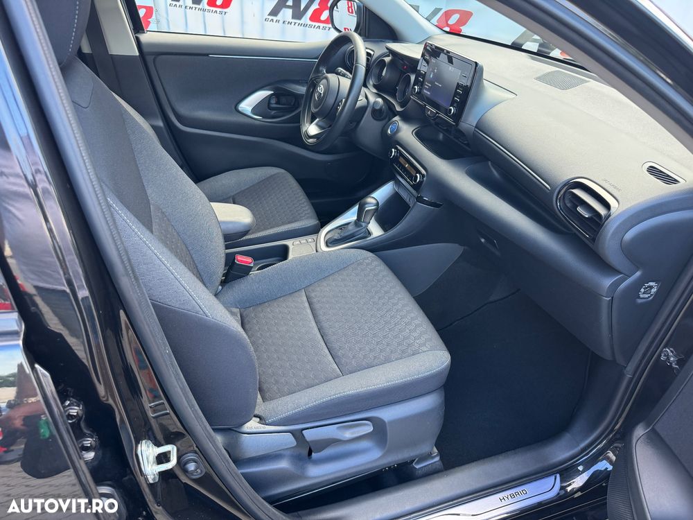 Toyota Yaris 1.5 VVT-i HSD Active - 16
