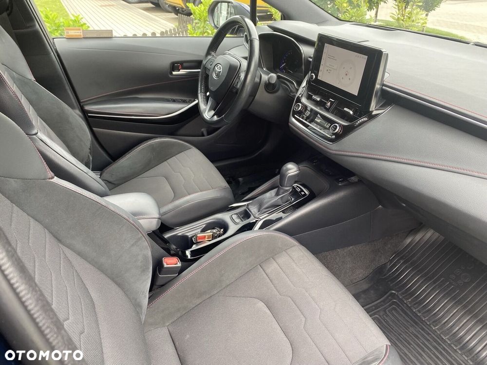 Toyota Corolla 1.8 Hybrid GPF Executive - 23