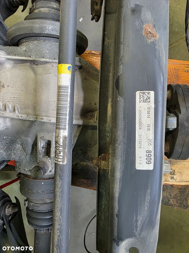 WÓZEK SANKI ZAWIESZENIE TYŁ KOŁYSKA MERCEDES C-KLASA W205 2053508909 - 2
