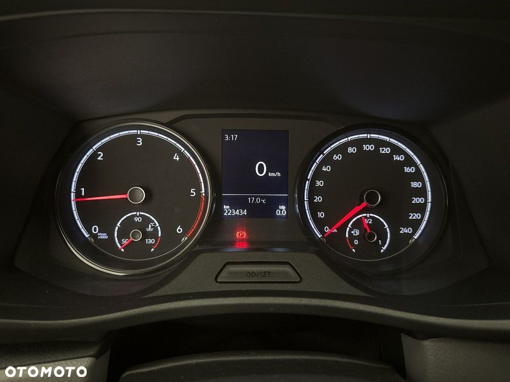 Volkswagen Transporter - 15
