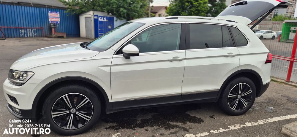 Volkswagen Tiguan 2.0 TDI 4Mot DSG Highline - 8