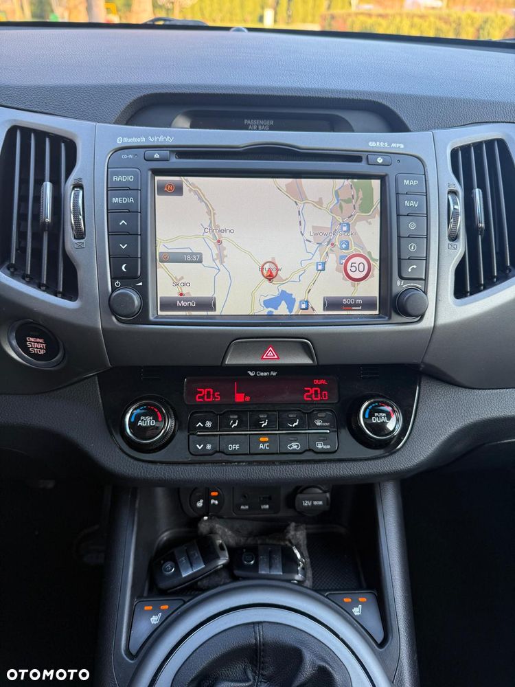 Kia Sportage 2.0 CRDI L AWD - 21