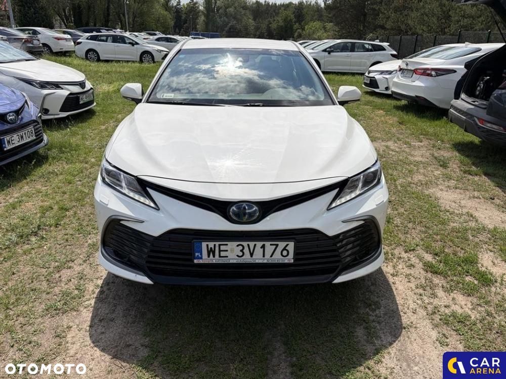 Toyota Camry - 7