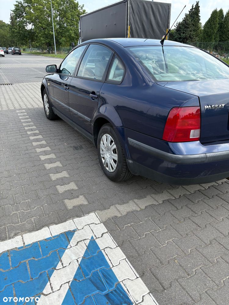 Volkswagen Passat 1.9 TDI - 4