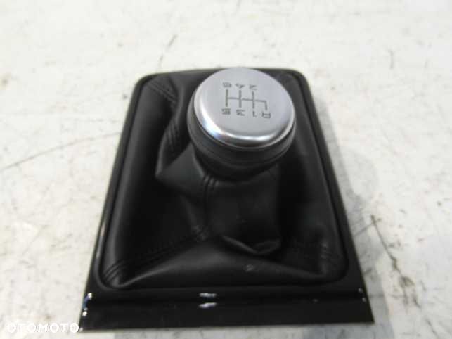 JAGUAR XE GAŁKA ZMIANY BIEGÓW MIESZEK - 1