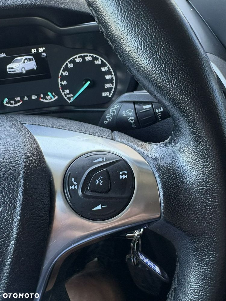 Ford Transit Connect - 17