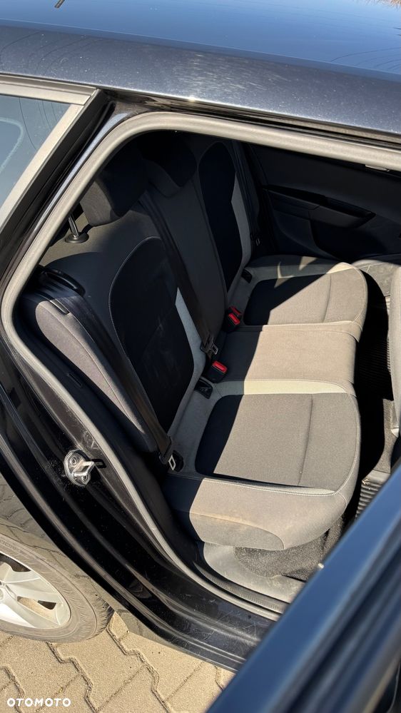 Skoda Fabia 1.0 TSI Ambition - 4