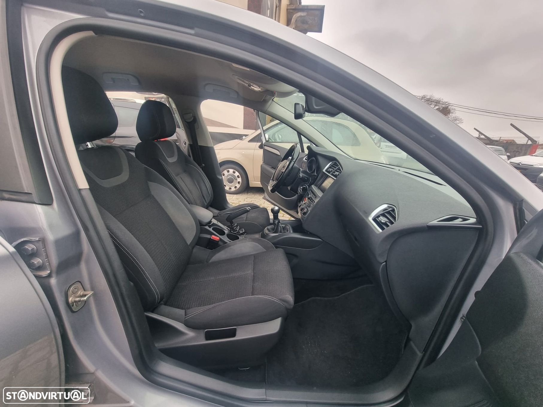 Citroën C4 1.6 BlueHDi Feel - 17