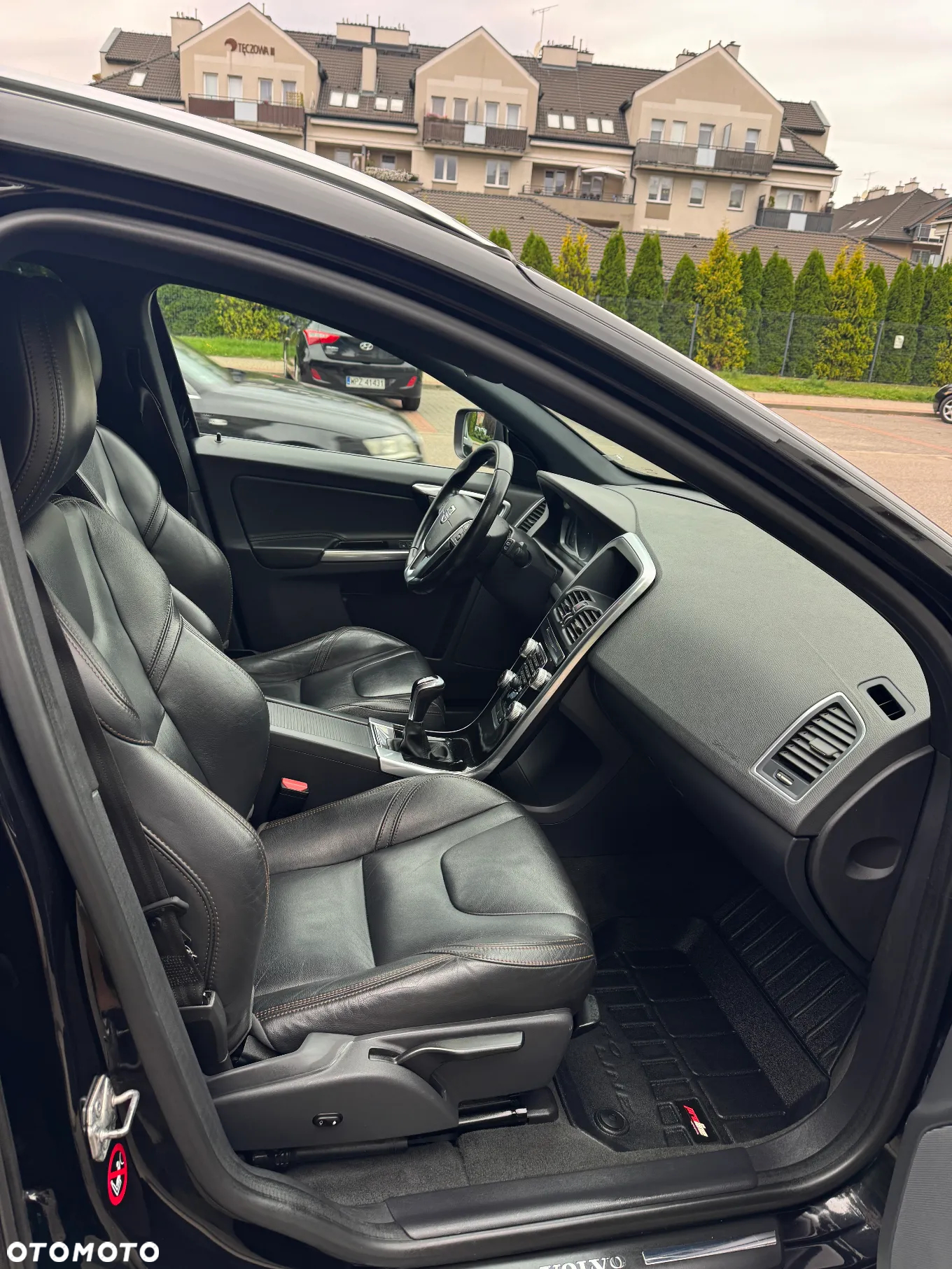 Volvo XC 60 D3 SCR Inscription - 12