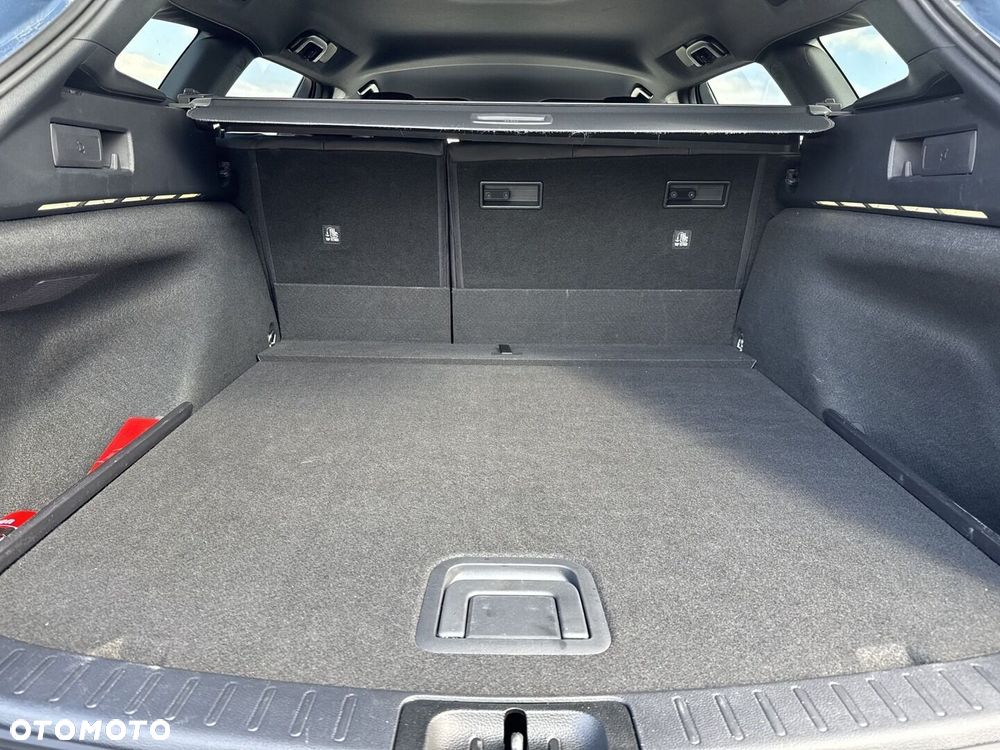 Toyota Corolla 1.8 Hybrid Comfort - 14