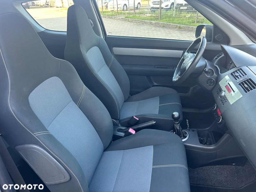 Suzuki Swift 1.3 Comfort+ - 30