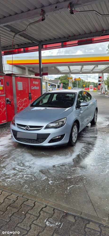 Opel Astra IV 1.6 Active EU6 - 1