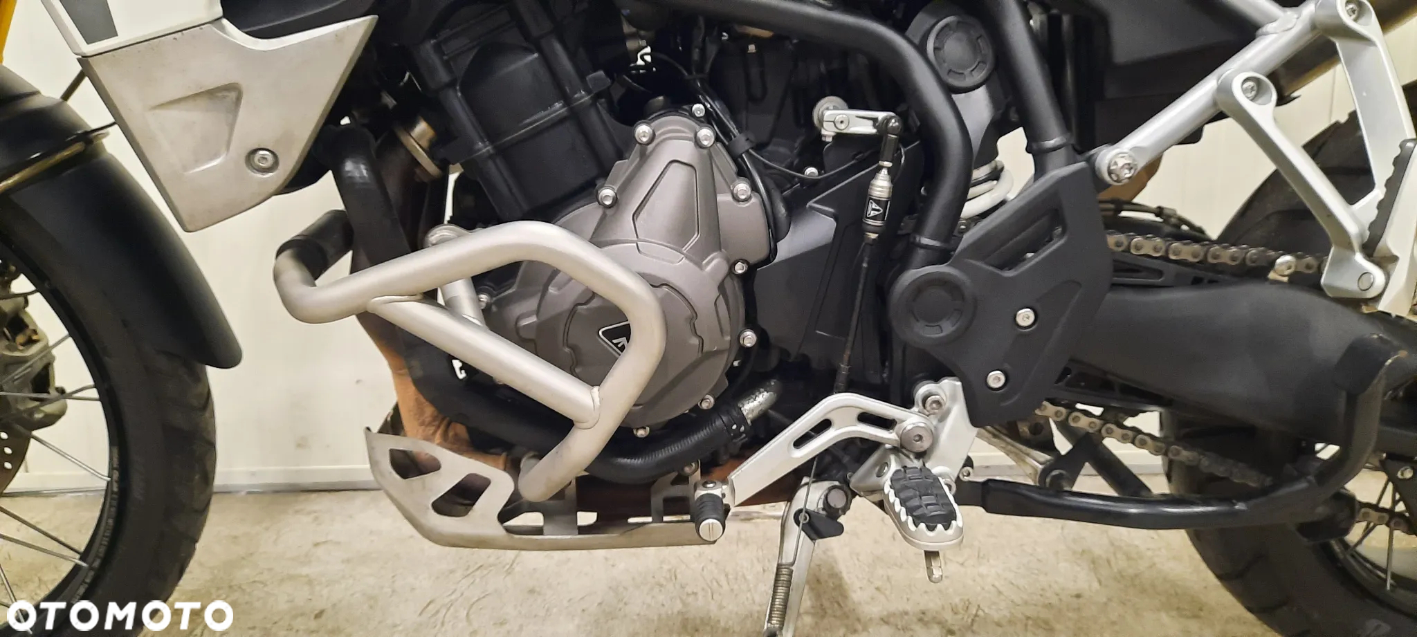 Triumph Tiger - 8