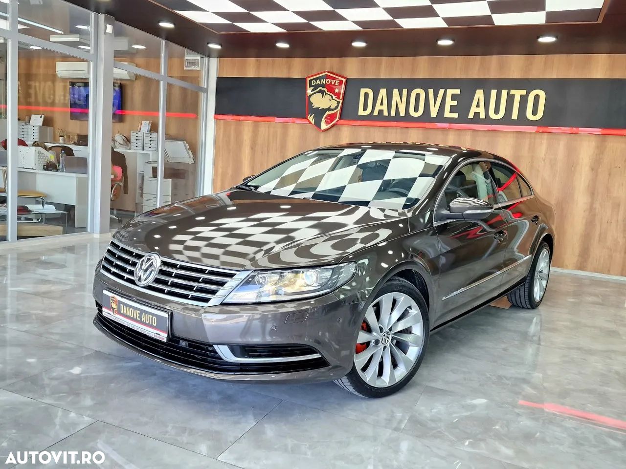 Volkswagen Passat CC 2.0 TDI DSG Blue TDI - 1
