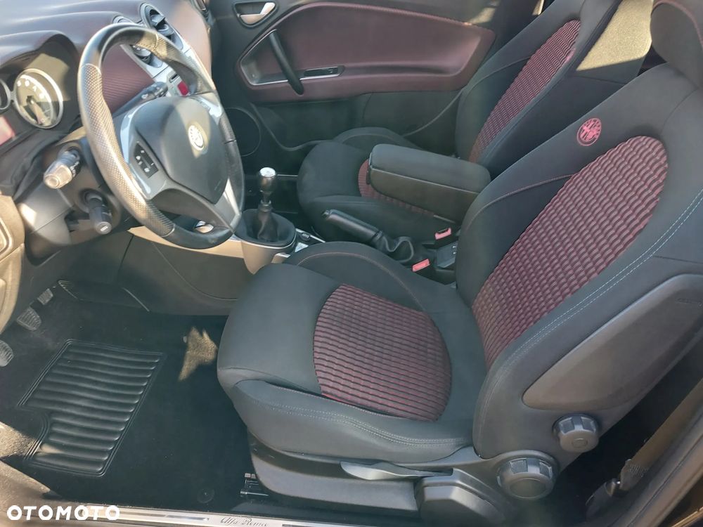 Alfa Romeo Mito TB 1.4 16V MultiAir SBK - 12