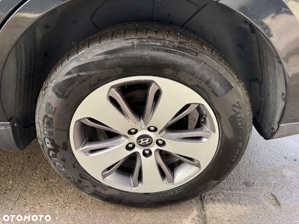 Hyundai Santa Fe 2.2 CRDI 4WD Automatik Premium - 25