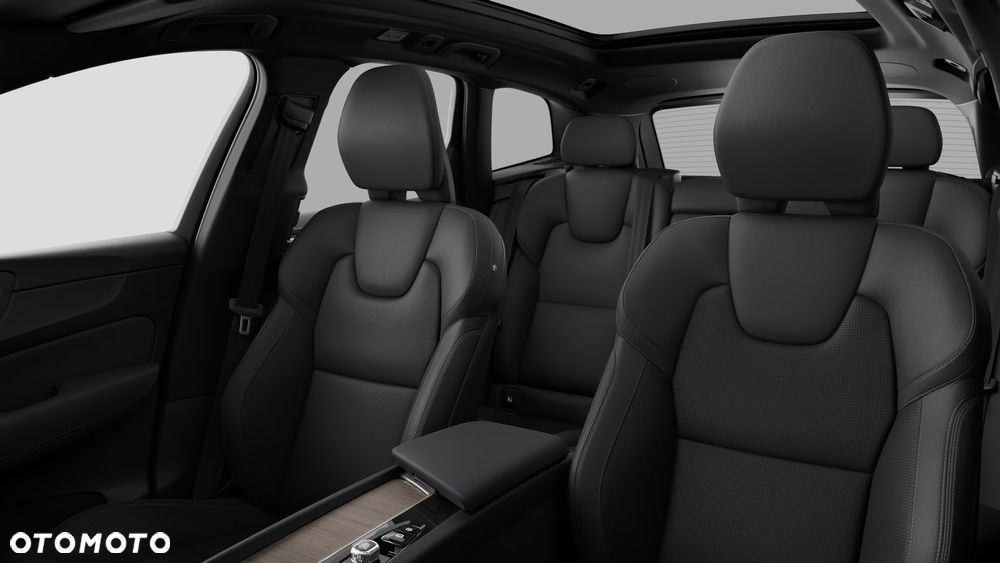 Volvo XC 60 T6 Plug-In Hybrid AWD Ultra Bright - 7