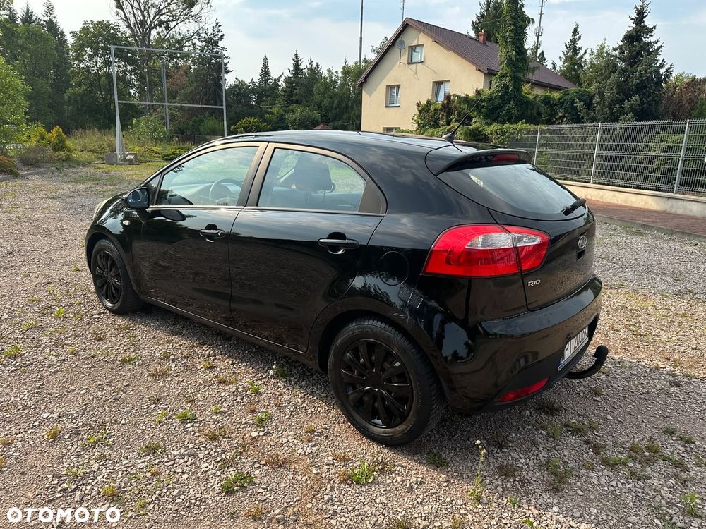 Kia Rio 1.4 Spirit - 4
