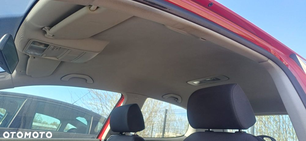 Volkswagen Golf V 5 HB 3d 1.9TDI BKC Skrzynia GQQ Lakier LY3D Części - 5